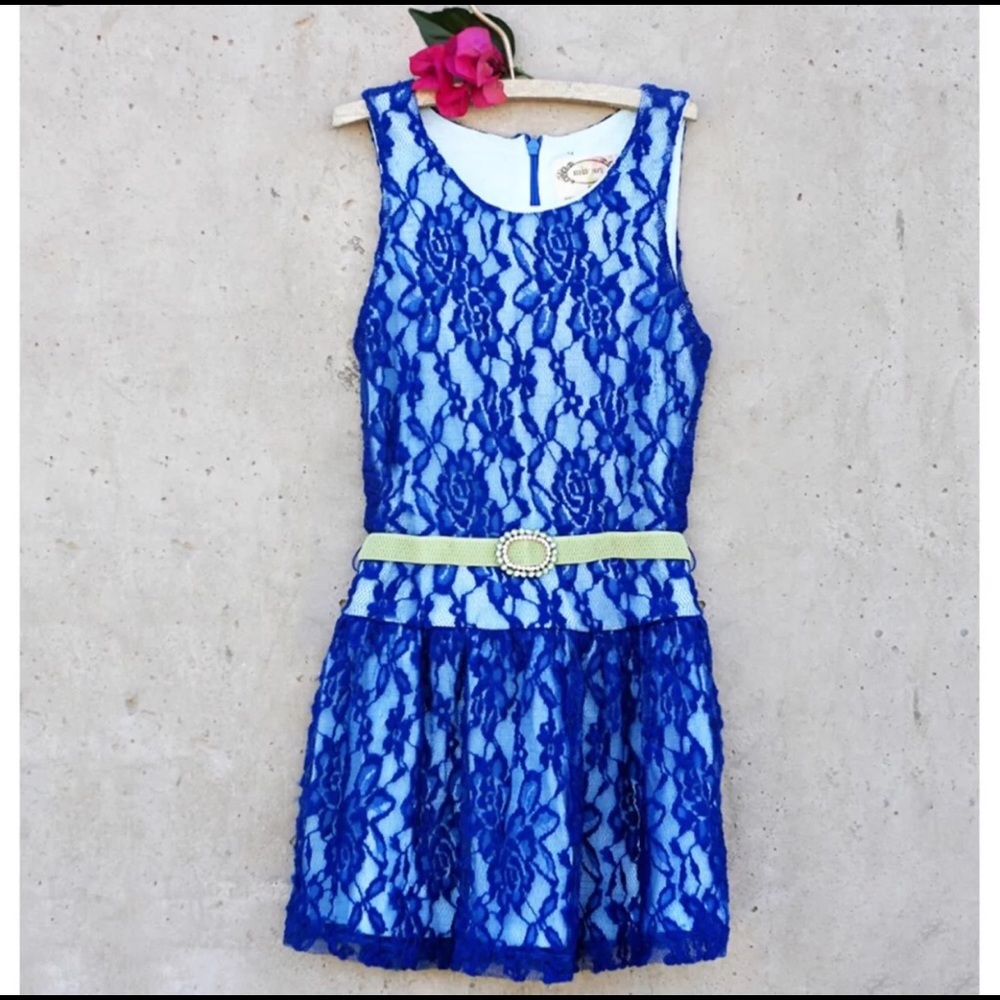 Girls dress